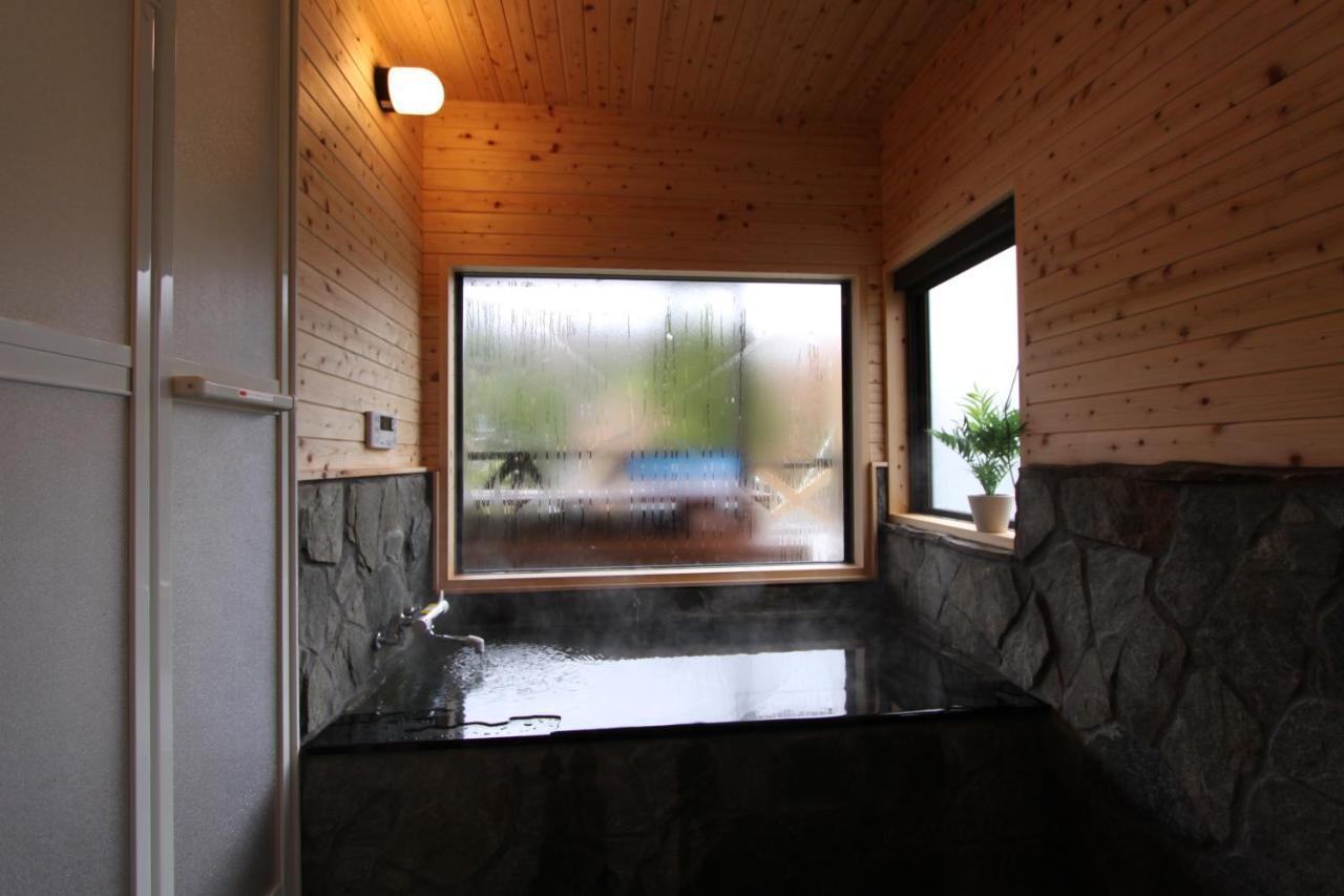 るり渓清流台z-5-6号棟 Vila Nantan city Exterior foto